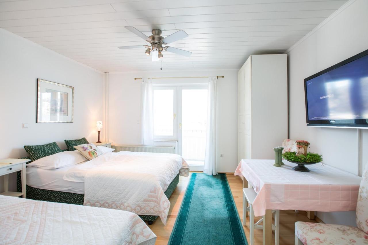 בלד B&B Pletna A Double Lake-View Room מראה חיצוני תמונה